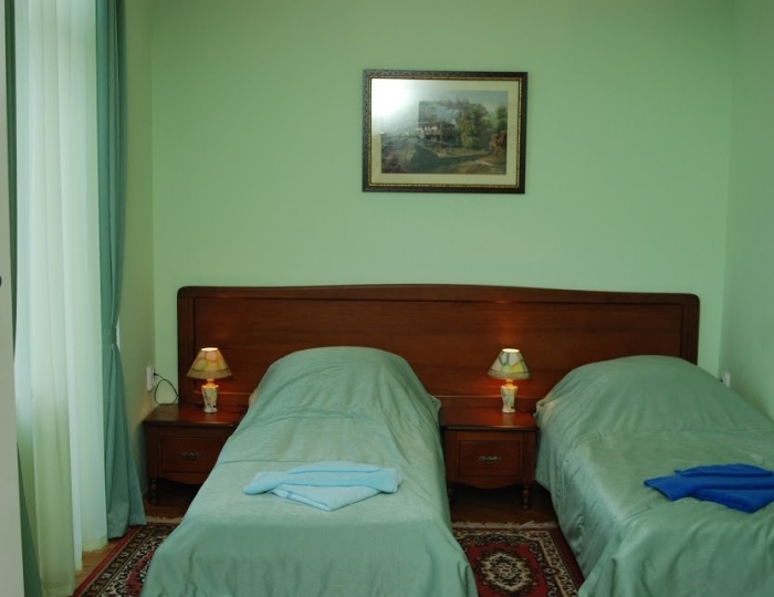 Полулюкс (юг, с балконом) (1 корп.) - Санаторий «Парус» Гаспра